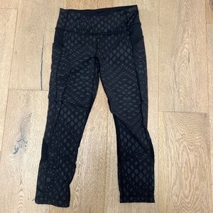 Black Lululemon leggings 4